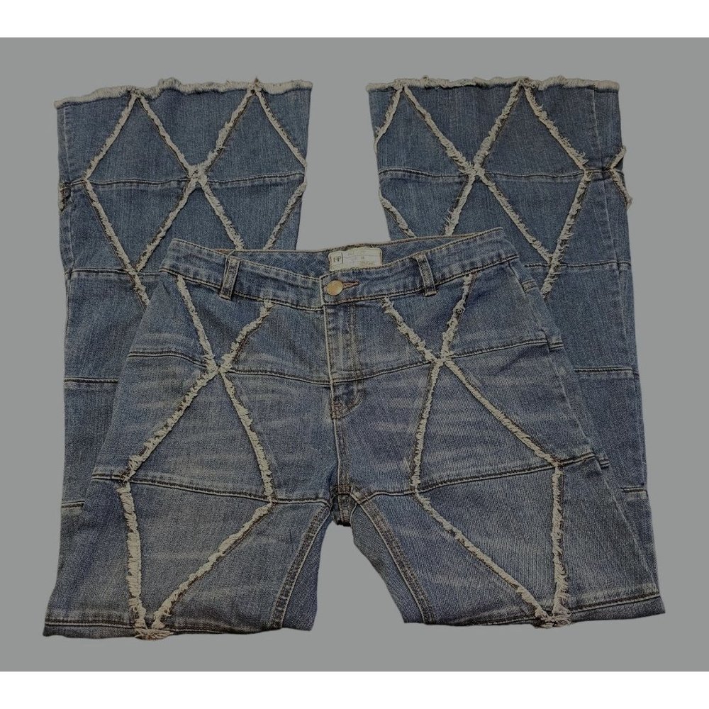Super Rare Free People Tyler Pieced Denim Fray 13" Wide Flare Jeans Size 30 EUC - Picture 6 of 14